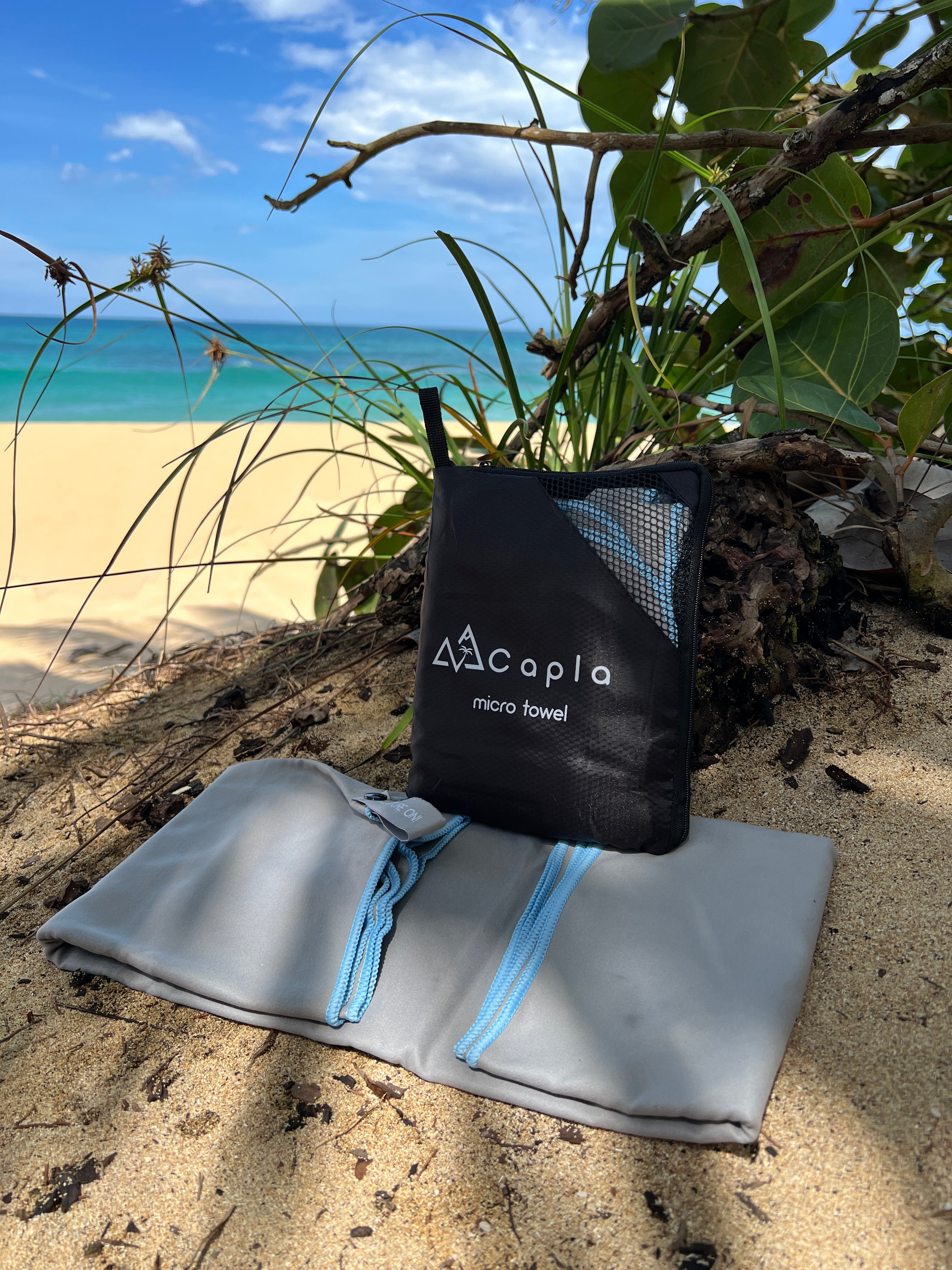 Premium Microfiber Towel - Lightweight, Compact, and Ultra